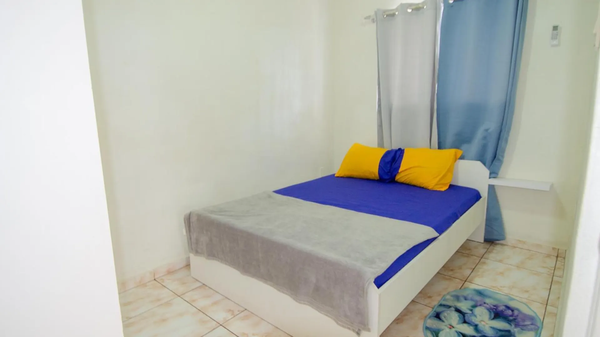Tahir & Tamir Apartment ウィレムスタッド